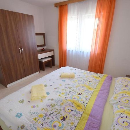 Apartments Gabrijel Malinska Εξωτερικό φωτογραφία