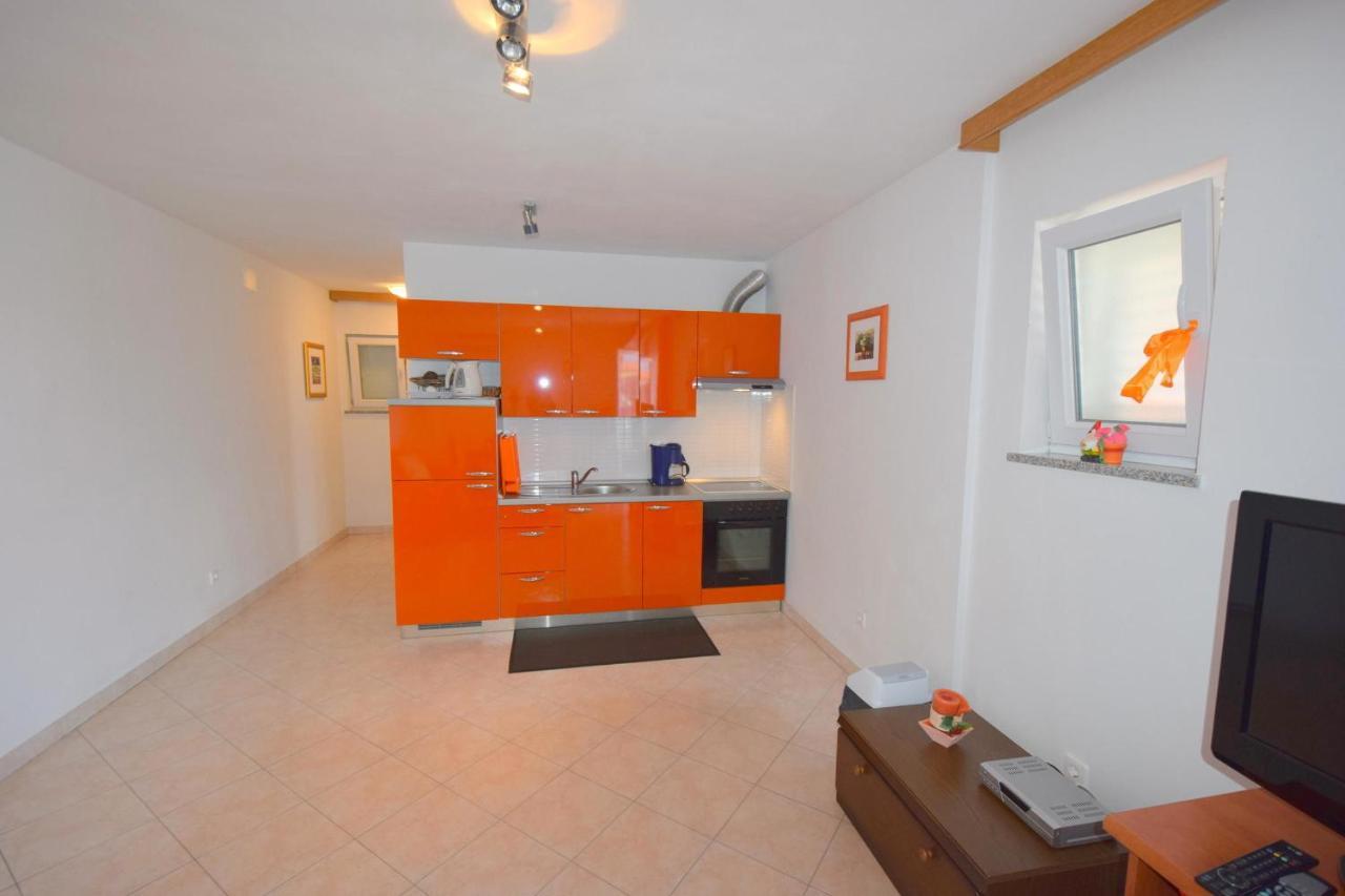 Apartments Gabrijel Malinska Εξωτερικό φωτογραφία