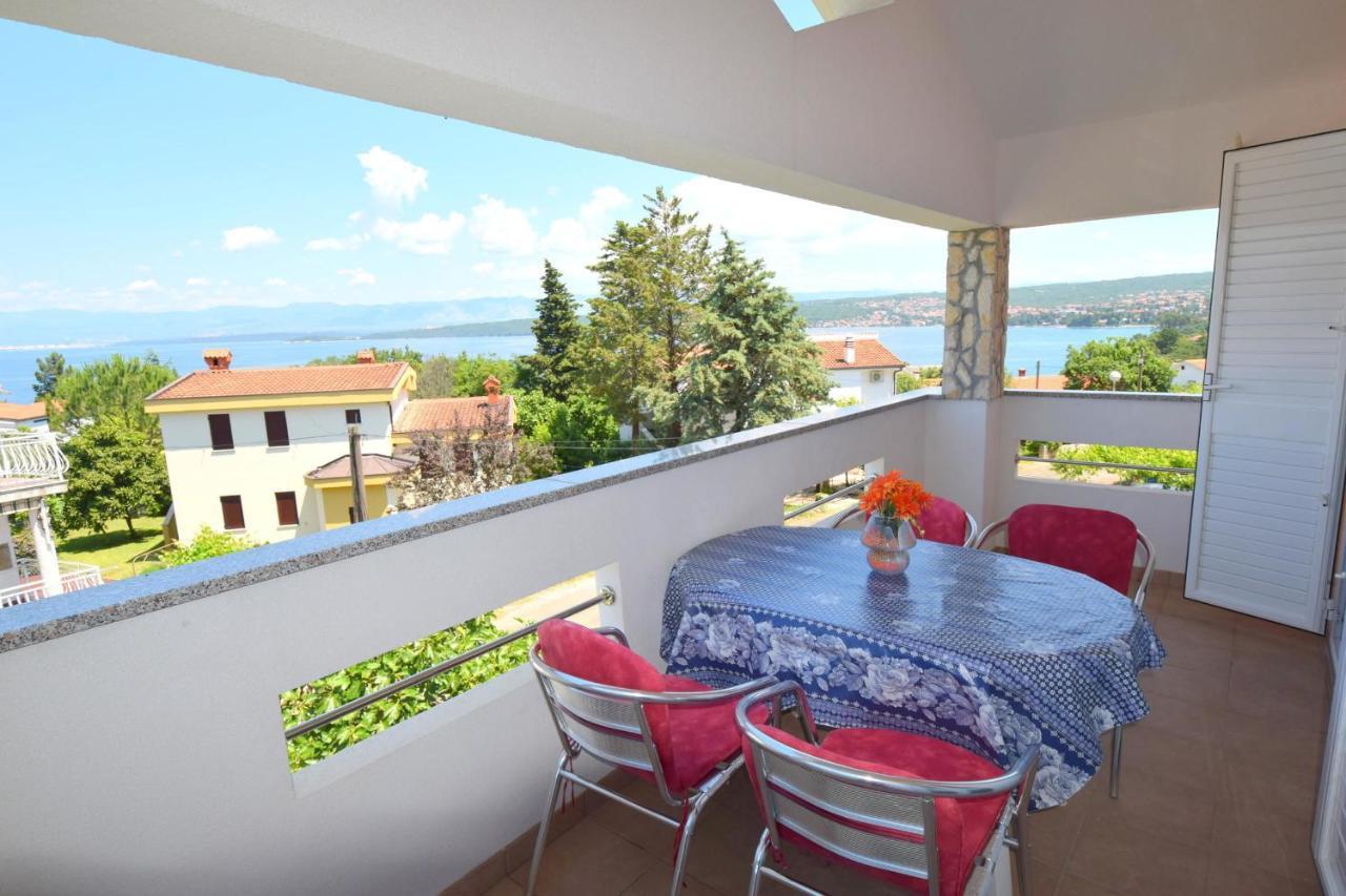 Apartments Gabrijel Malinska Εξωτερικό φωτογραφία