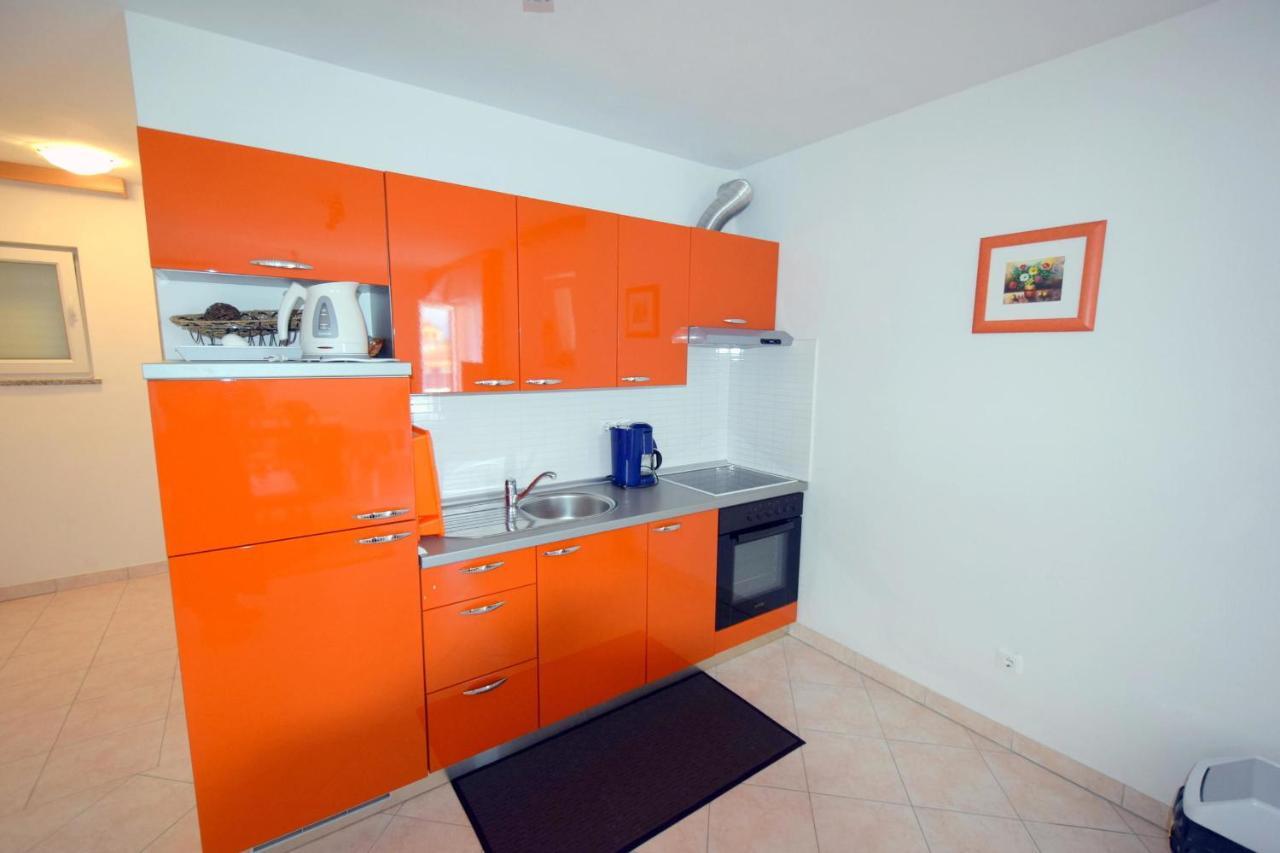 Apartments Gabrijel Malinska Εξωτερικό φωτογραφία