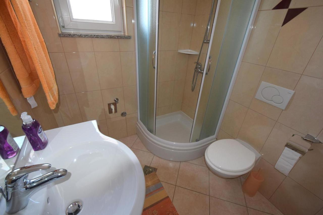 Apartments Gabrijel Malinska Εξωτερικό φωτογραφία