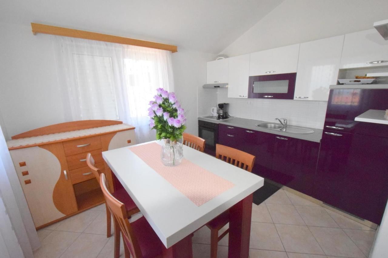 Apartments Gabrijel Malinska Εξωτερικό φωτογραφία