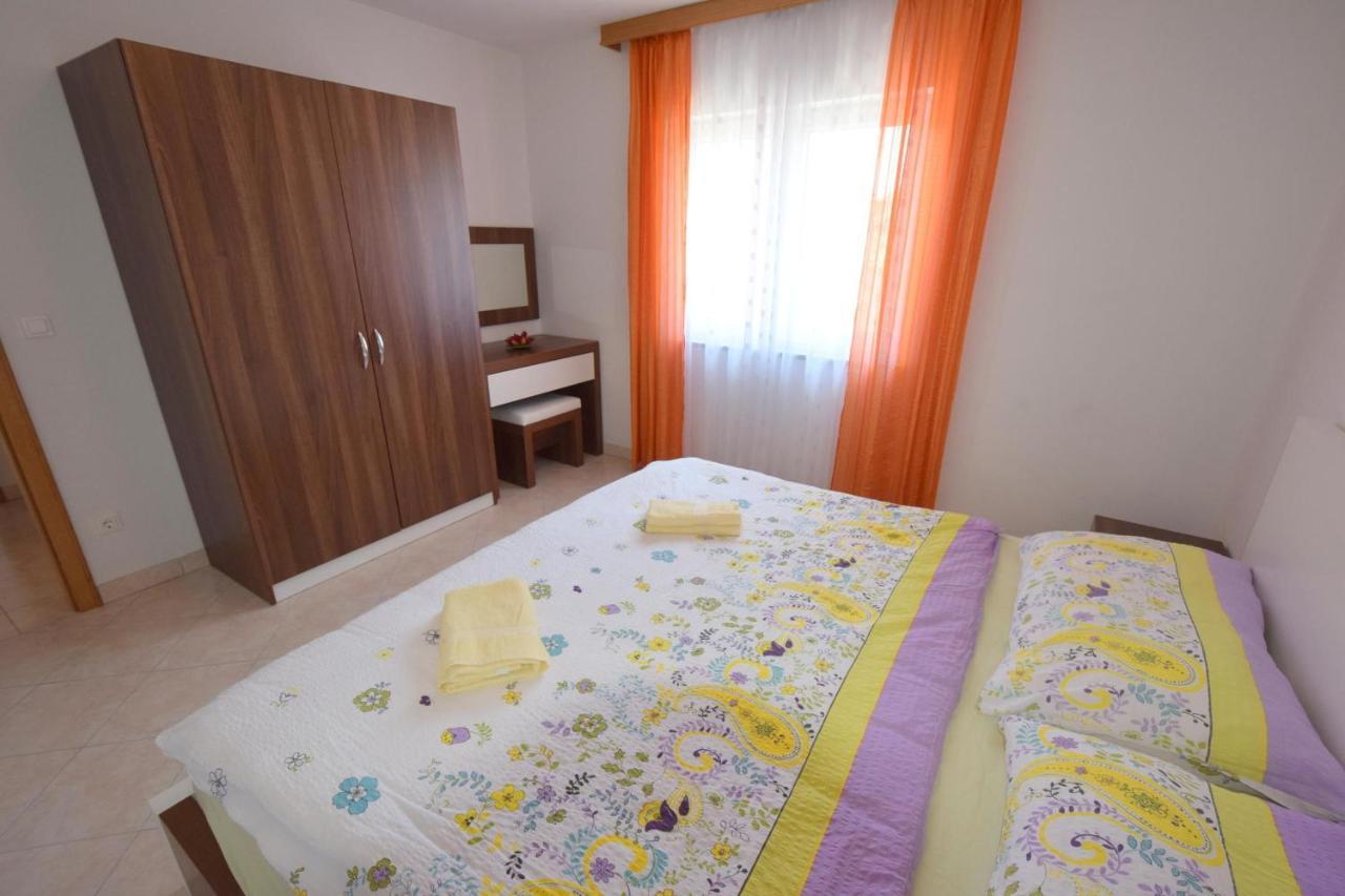 Apartments Gabrijel Malinska Εξωτερικό φωτογραφία
